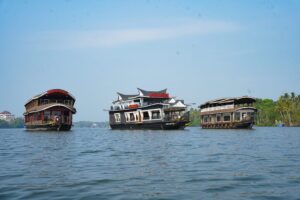 Traditional houseboat in Kollam, Kerala with modern design and comfort – JK Royal Cruise